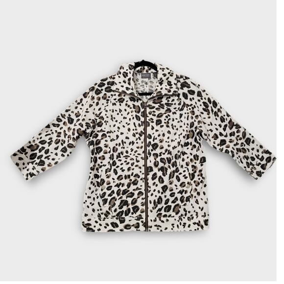 Additions by Chico's Leopard Print Full Zip Light Jacket Women Chico 1 Sz M/8 - Picture 2 of 11